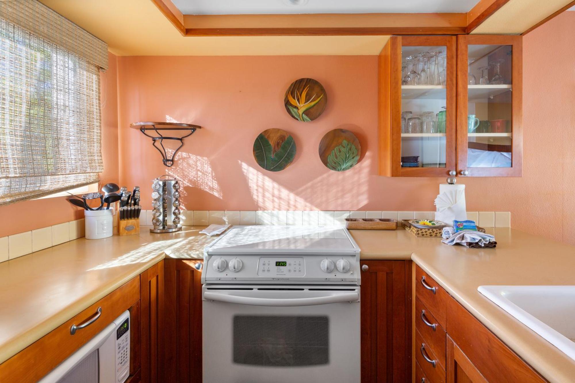 Bamboo Suite, 1 Bedroom, Sleeps 4, Pool & Bbq, Pre-Renovation Summer Sale Kihei Εξωτερικό φωτογραφία